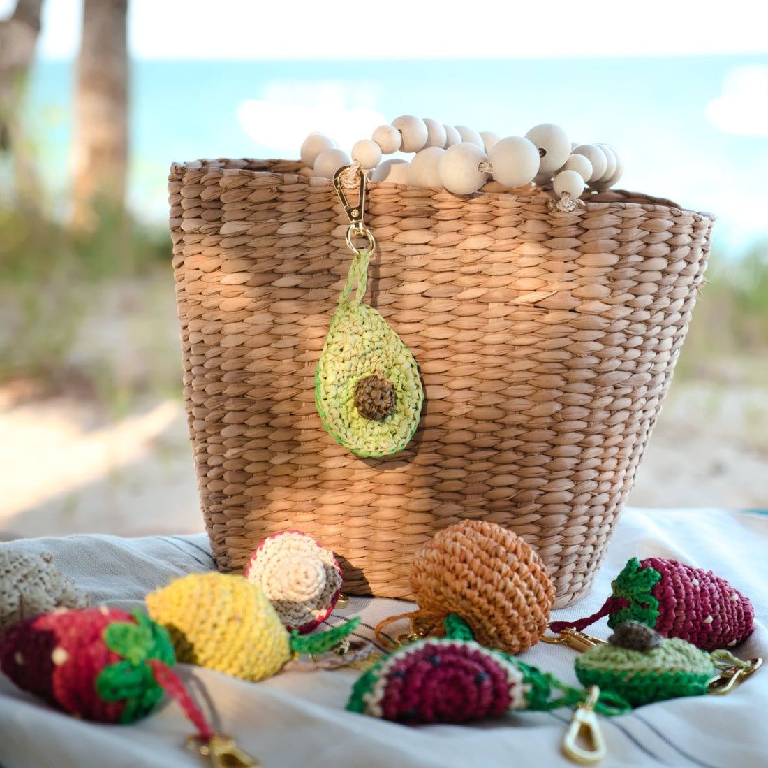 Bag charms - Avocado Bag Accessory - Raffia Crochet Charm | LIKHÂ - LIKHÂ