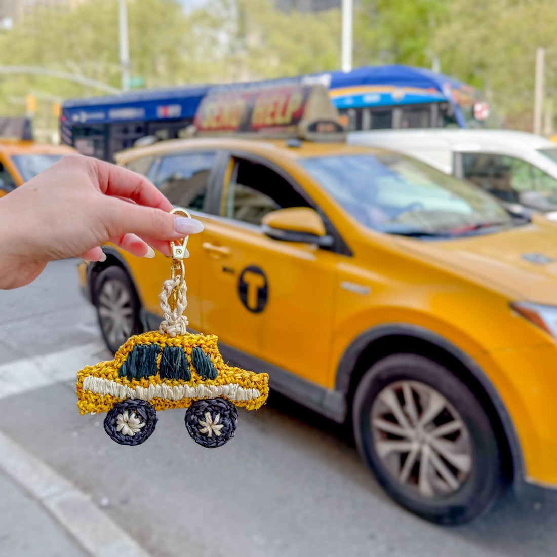 Bag charms - NYC Taxi Cab Bag Charm – Raffia Crochet Novelty Keychain | LIKHÂ - LIKHÂ