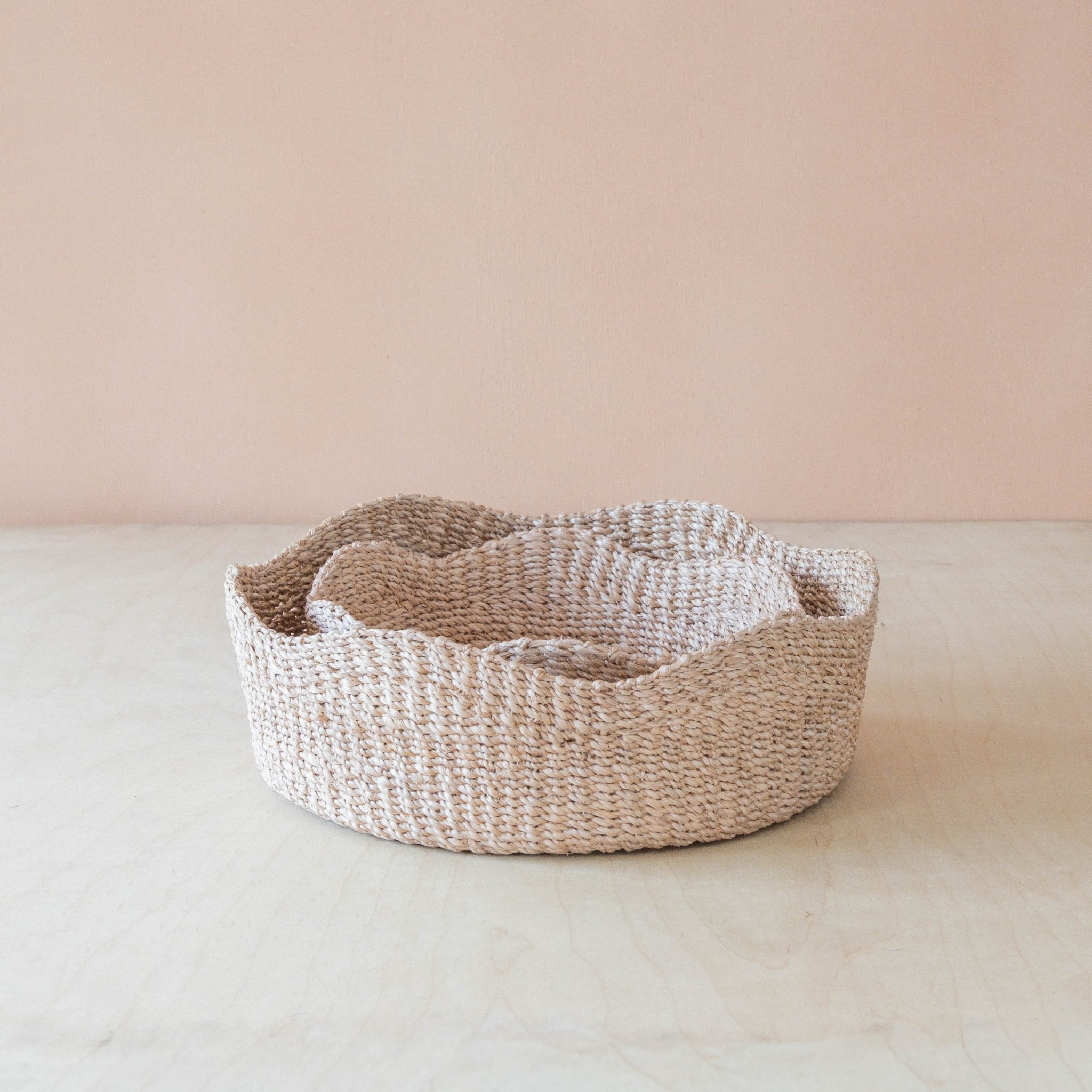 Baskets - Natural Fruit Tray Scallop, set of 2, – Handwoven Abaca Trays | LIKHÂ - LIKHÂ