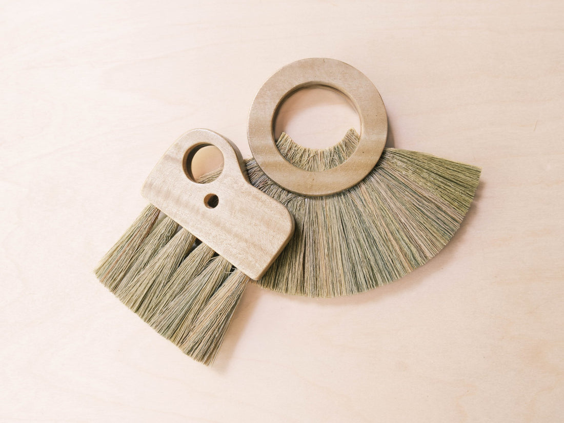 Home & Garden - Gemelina Wooden Circle Handbroom - Unique Home Accent | LIKHÂ - LIKHÂ