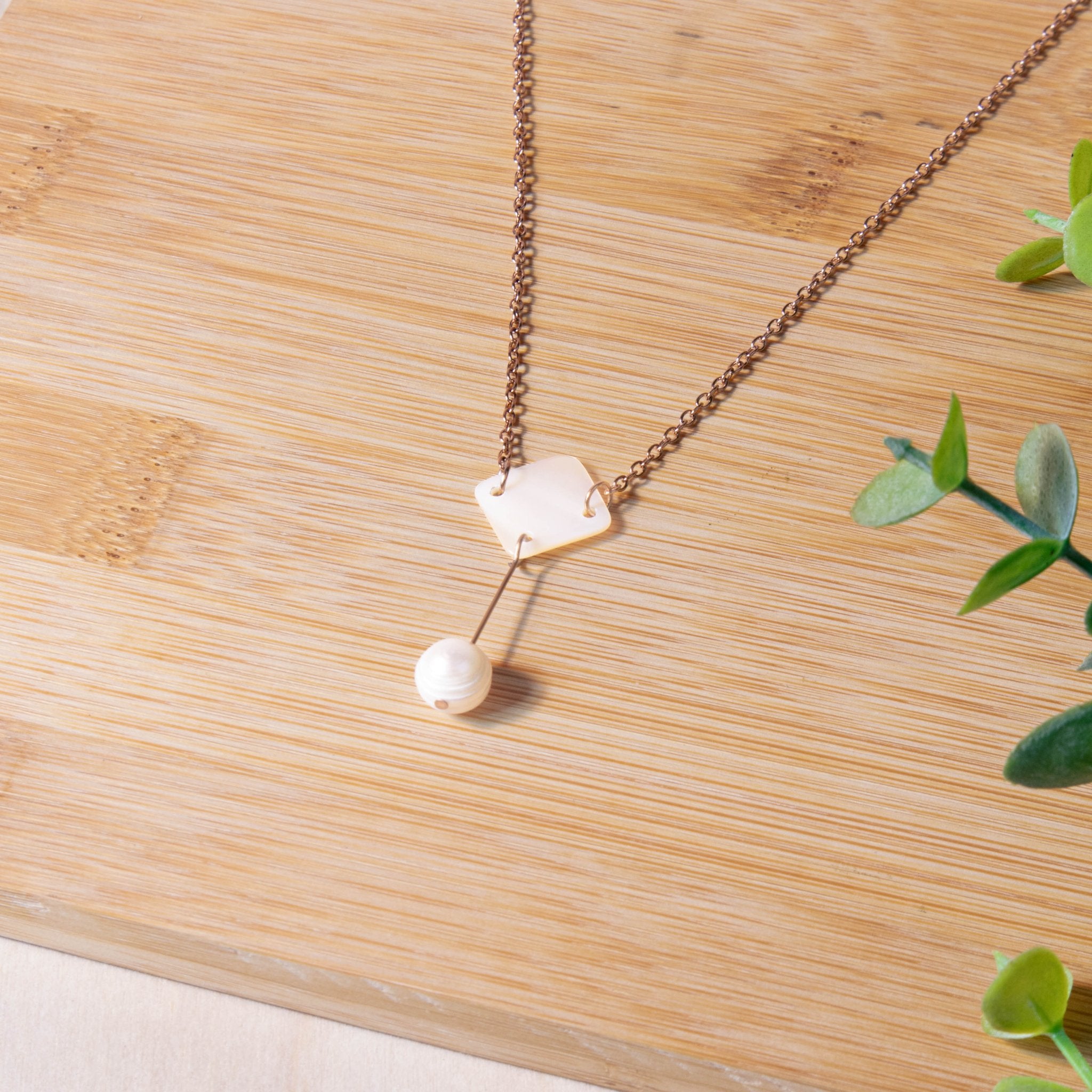 Jewelry, necklace - White Diamond + Pearl Drop Mother of Pearl Necklace - Elegant Necklace | LIKHA - LIKHÂ