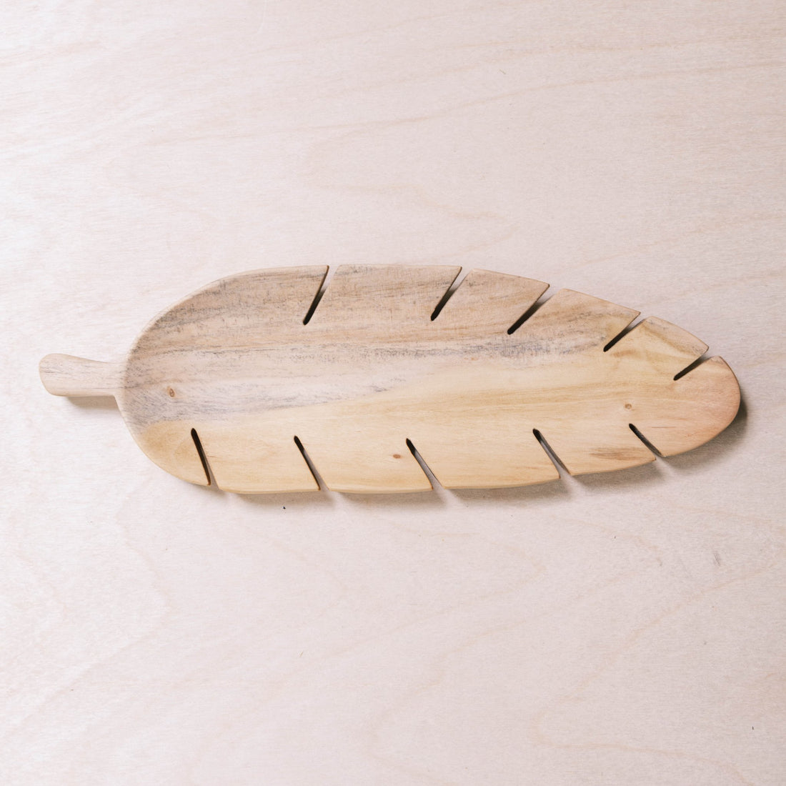 - Leaf Wood Tray - Natural Wooden Accent Piece | LIKHÂ - LIKHÂ