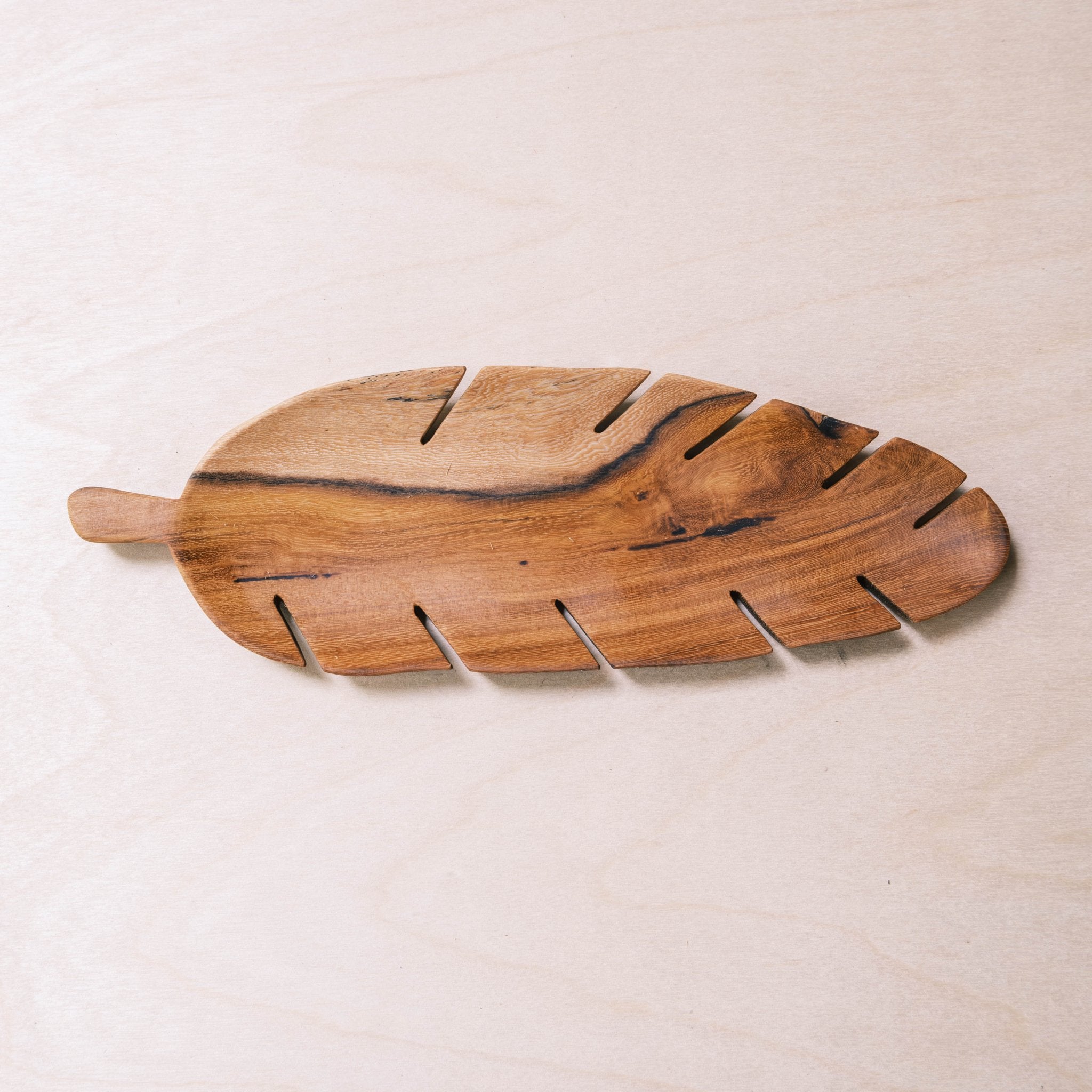 - Leaf Wood Tray - Natural Wooden Accent Piece | LIKHÂ - LIKHÂ