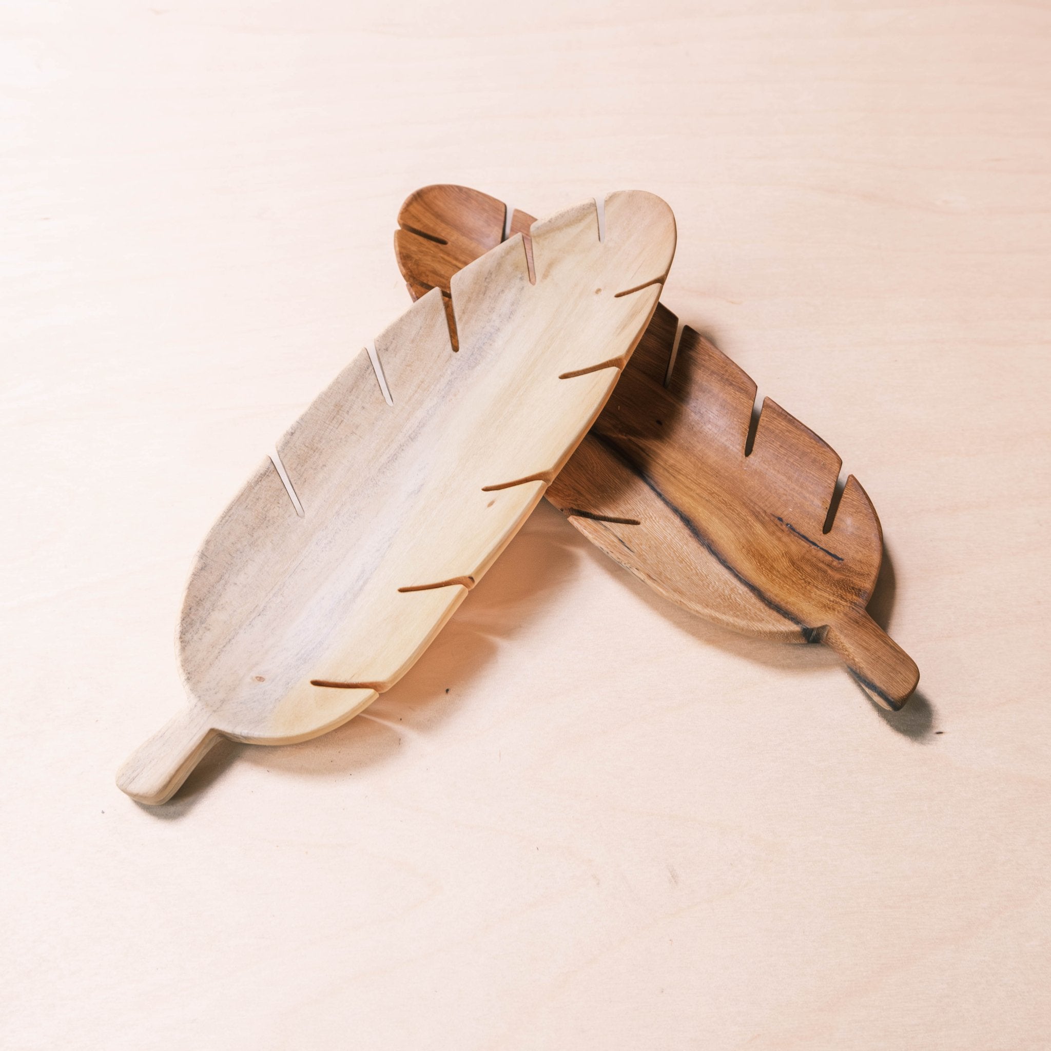 - Leaf Wood Tray - Natural Wooden Accent Piece | LIKHÂ - LIKHÂ