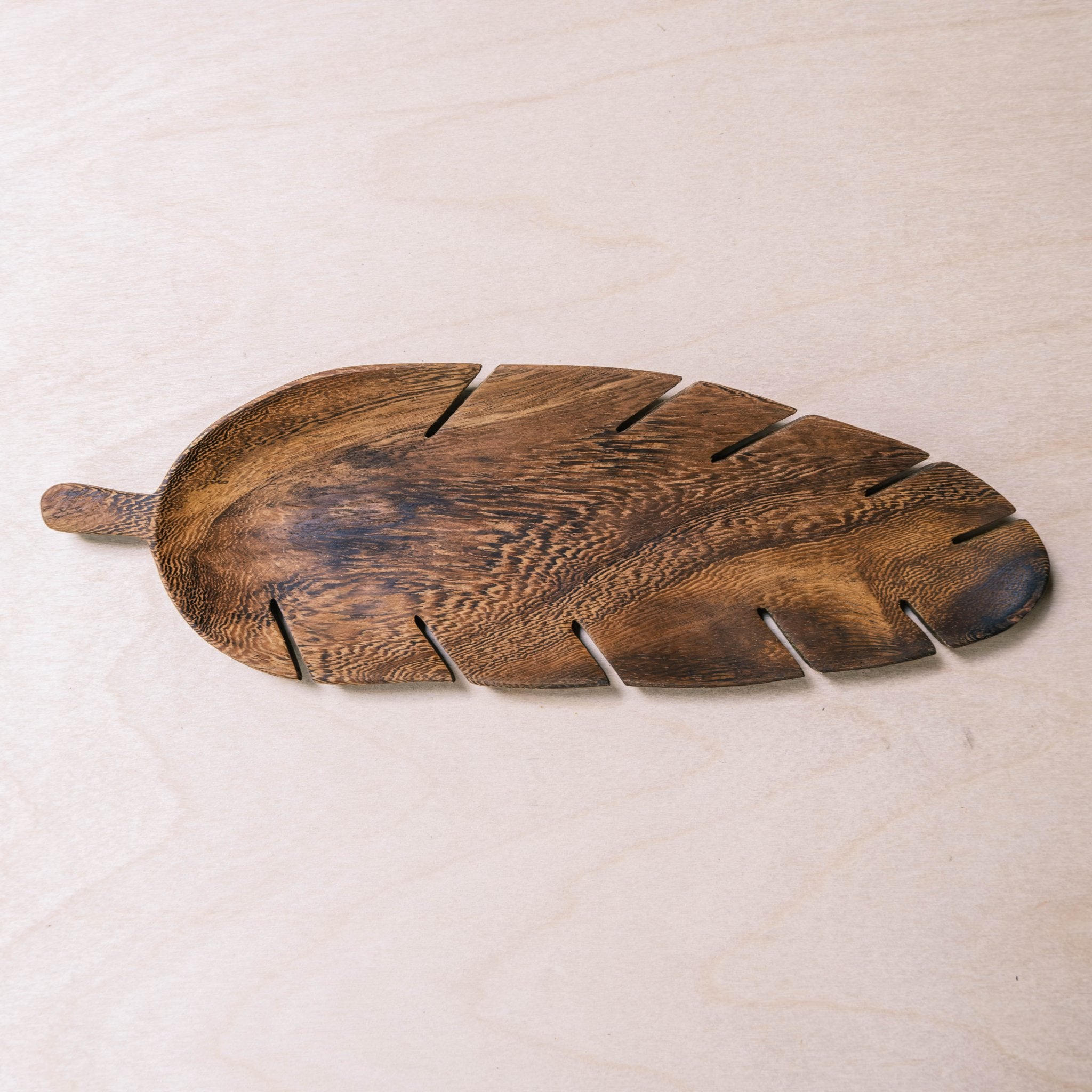 - Leaf Wood Tray - Natural Wooden Accent Piece | LIKHÂ - LIKHÂ