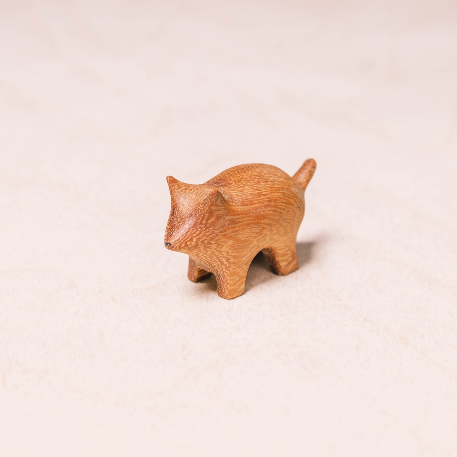 - Wooden Pig Figurines - Small Handcrafted Animal Accent | LIKHÂ - LIKHÂ