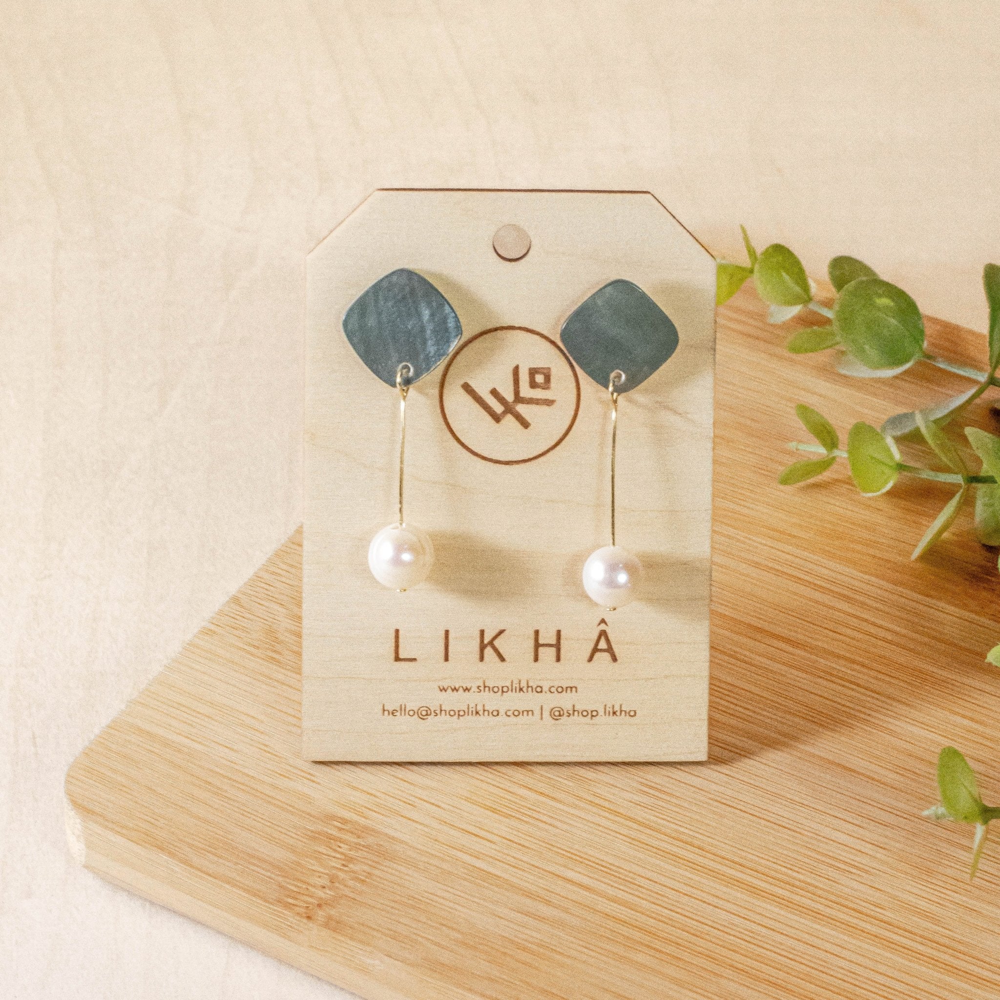 Earrings, Jewelry - Black Mother of Pearl Dangle Earrings | LIKHÂ - LIKHÂ