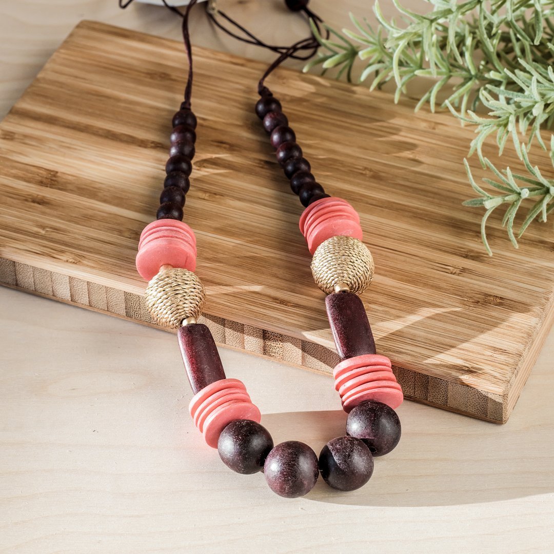 Jewelry - Burgundy Necklace - Artisan Necklace | LIKHÂ - LIKHÂ