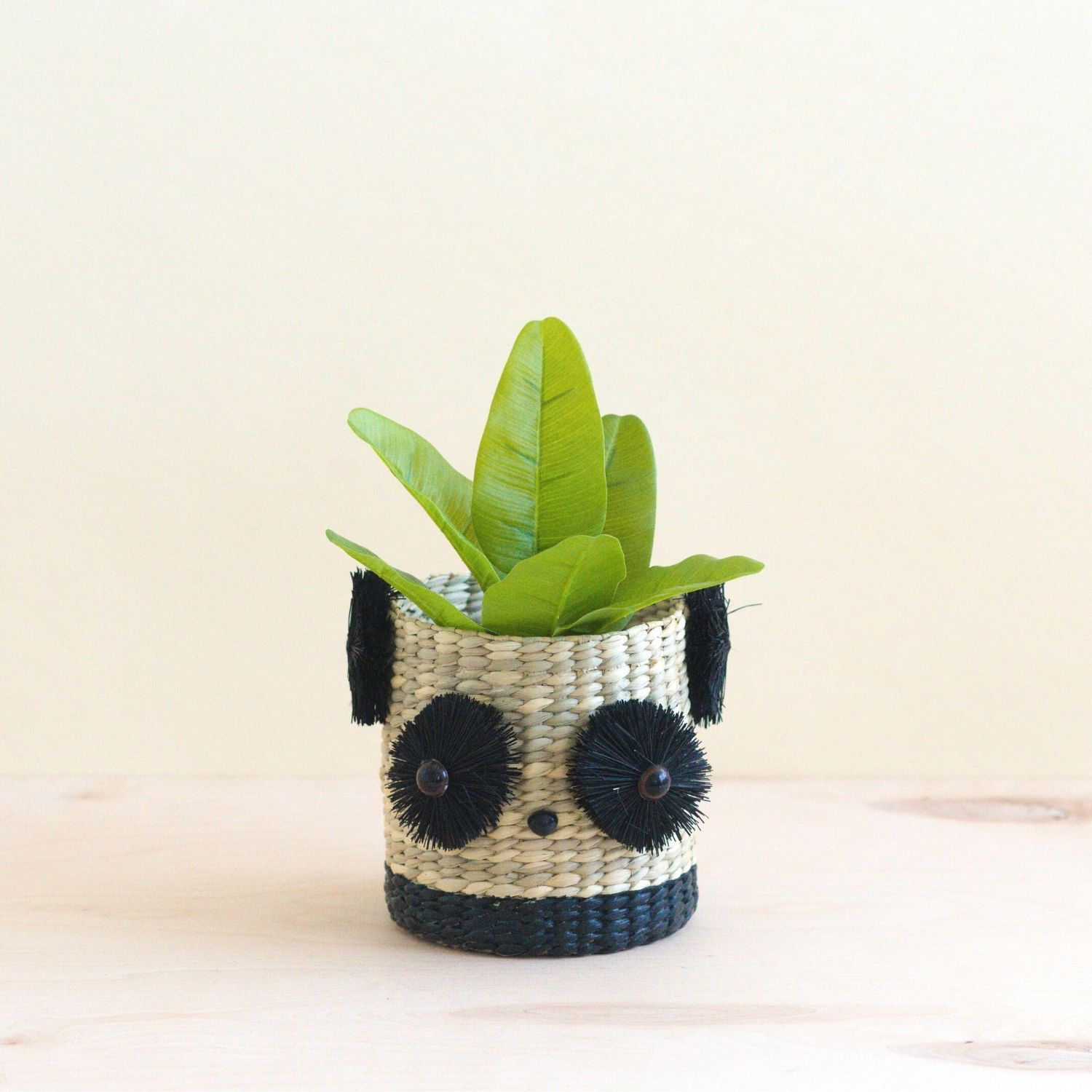 - Panda 6&quot; Seagrass Basket Planter - Animal Planter | LIKHA - LIKHÂ