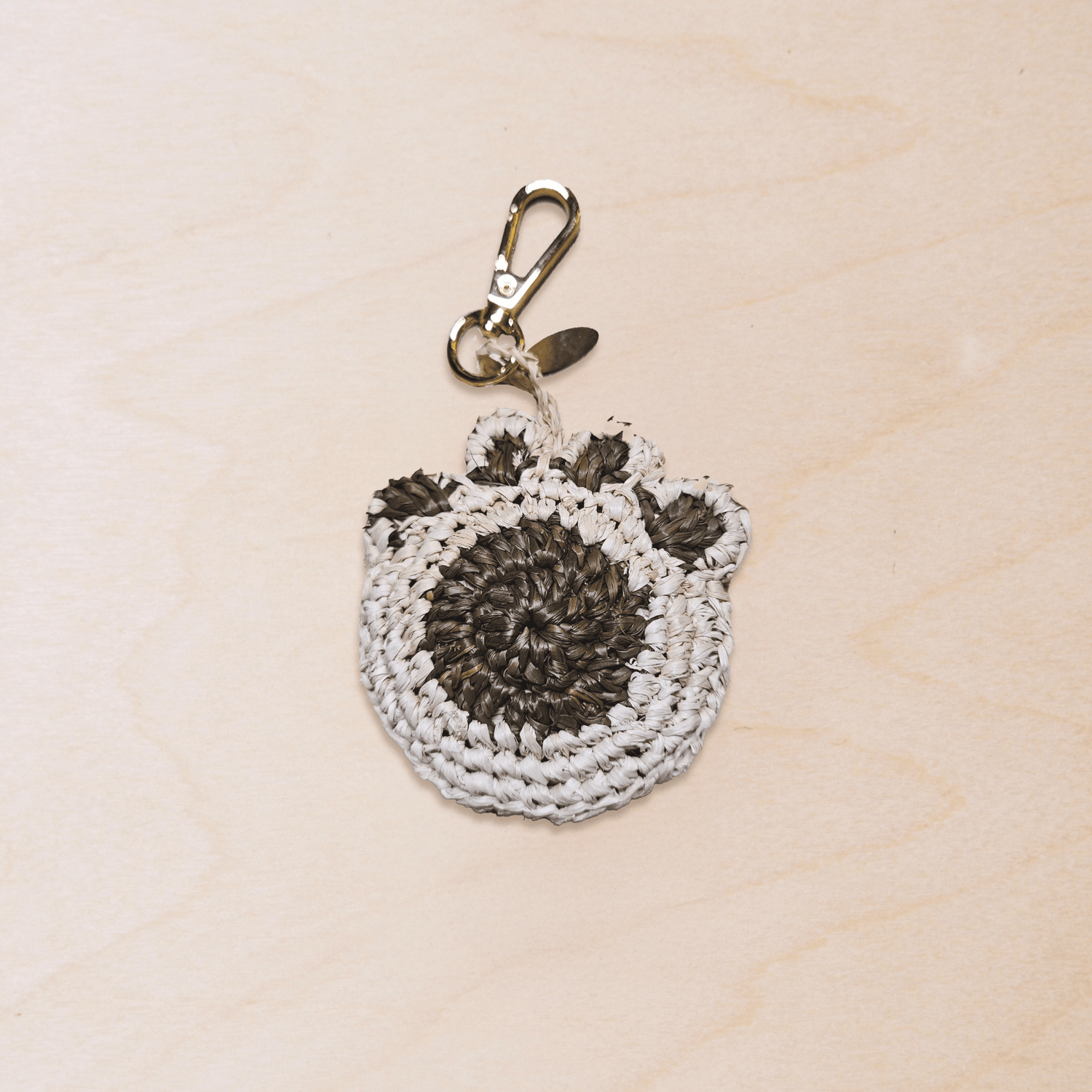 Bag charms - Paw Print Bag Charm – Raffia Crochet Pet Accessory | LIKHÂ - LIKHÂ