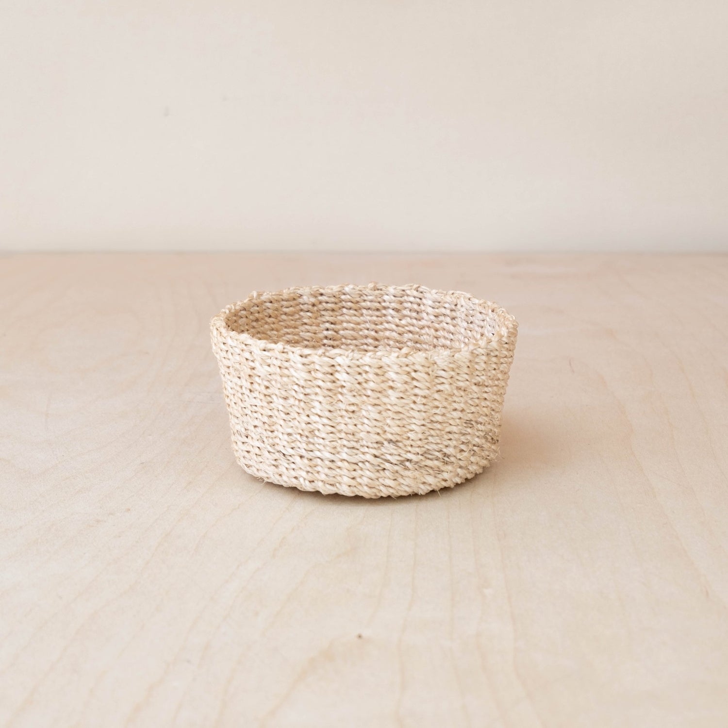 Baskets - Natural Mini Trinket Basket - Small Round Tray | LIKHÂ - LIKHÂ