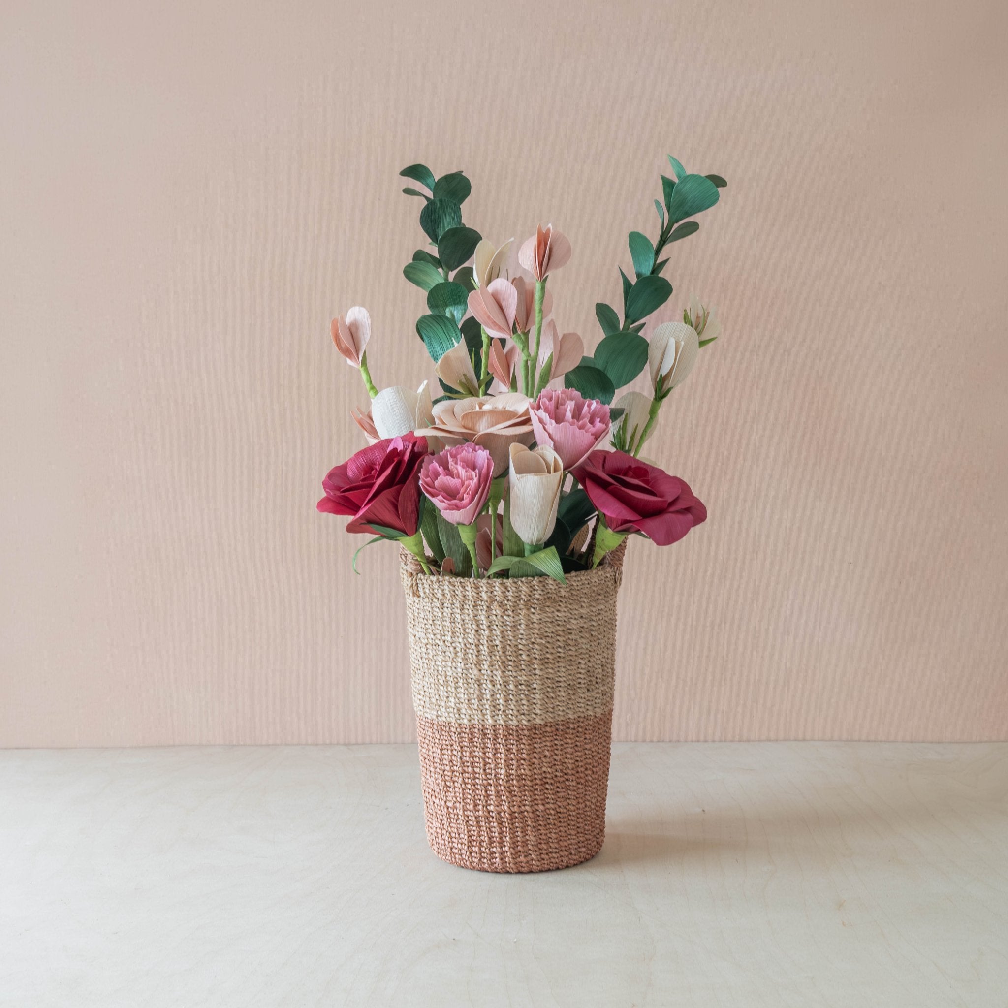 flower - Green Eucalyptus Corn Husk Sprigs, case of 6 – Decorative Foliage Stems | LIKHÂ - LIKHÂ