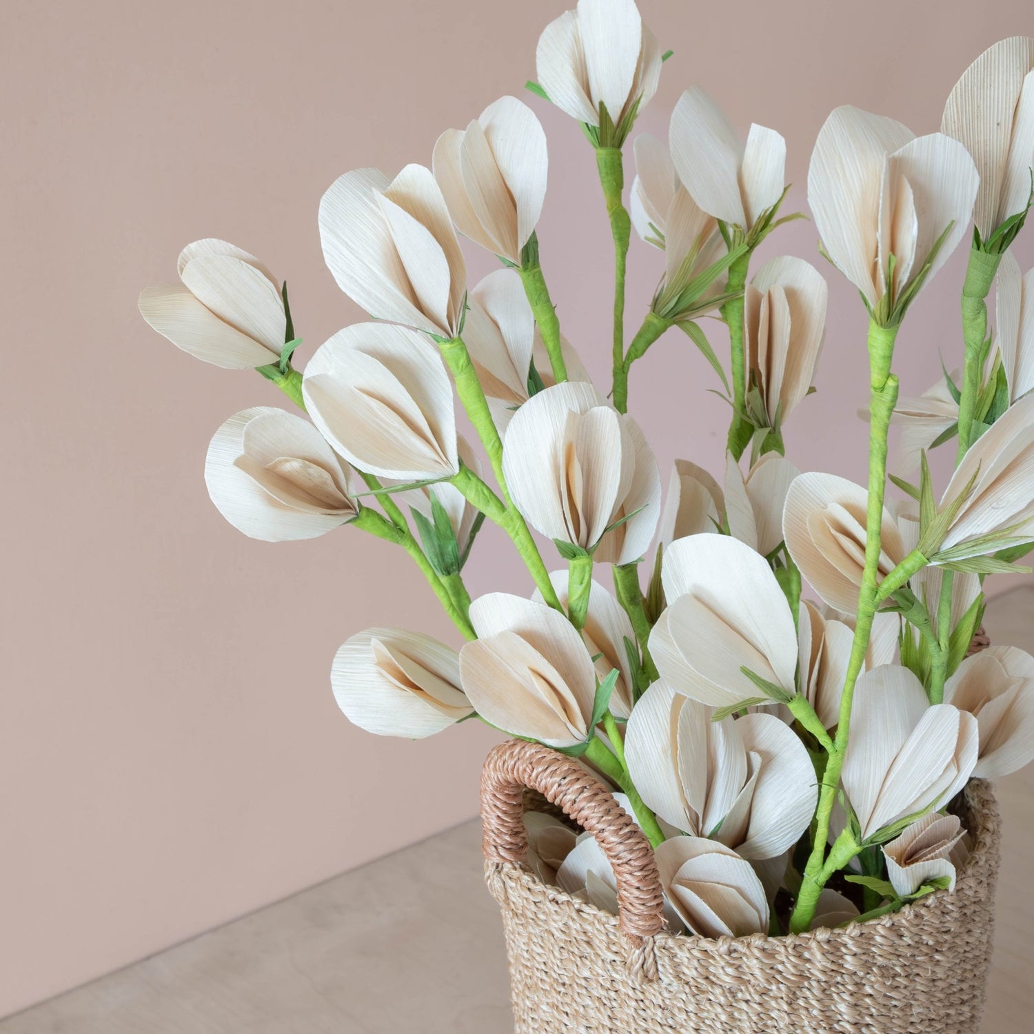 flower - Natural Corn Husk Flower Branches, case of 6 – Decorative Flower Branches | LIKHÂ - LIKHÂ