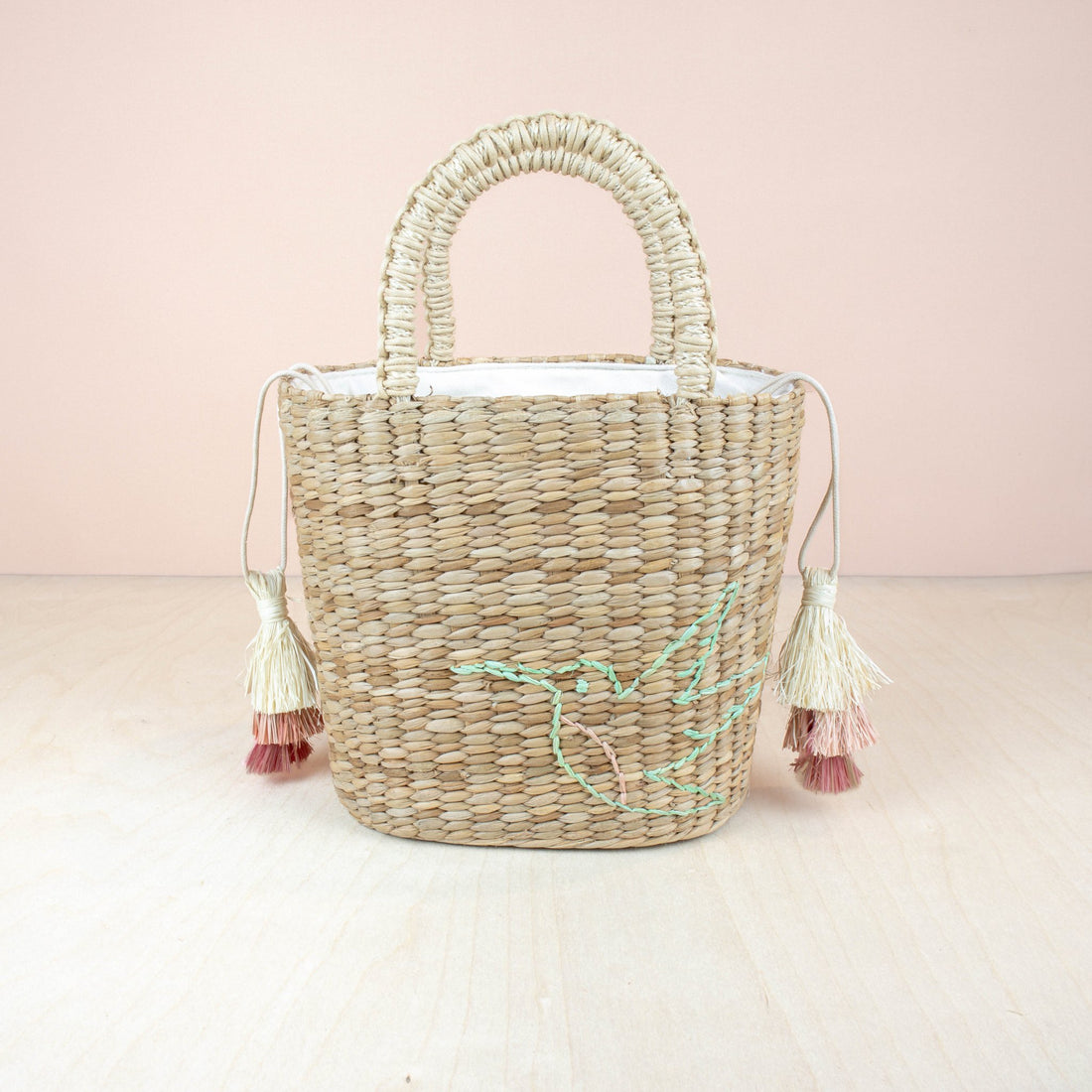 Handbags - Mini Modern Straw Tote with Embroidered Hummingbird - Woven Tote Bag | LIKHA - LIKHÂ