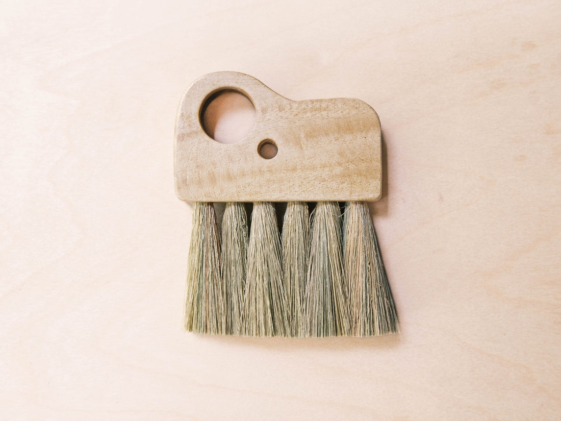 Home & Garden - Gemelina Wooden Wavy Handbroom - Handcrafted Brush | LIKHÂ - LIKHÂ