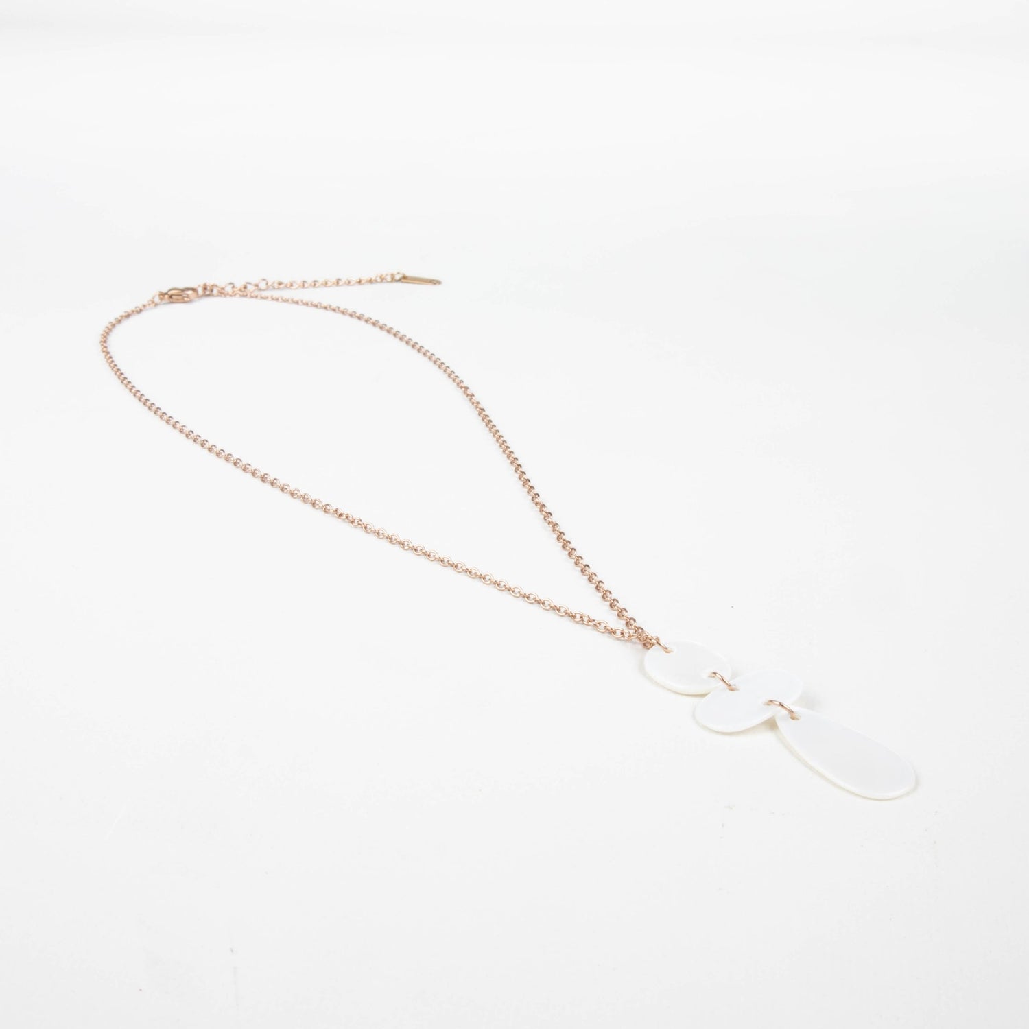 Jewelry, necklace - White Mother of Pearl Round, Oval, and Raindrop Necklace with Rose Gold Chain - Mother of Pearl Jewelry | LIKHA - LIKHÂ