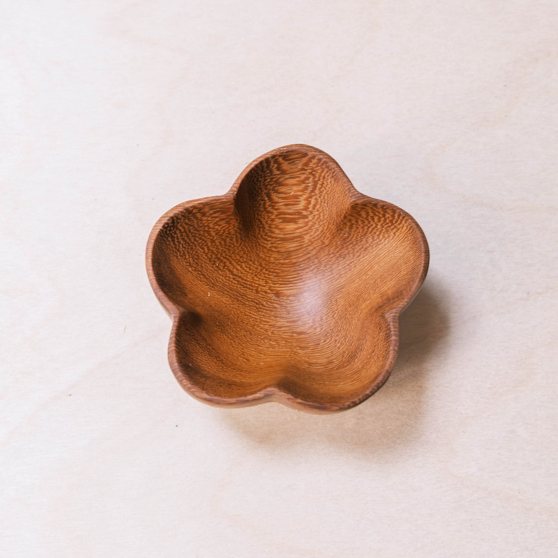 - Wooden Flower Tray - Unique Handcrafted Accent Tray | LIKHÂ - LIKHÂ