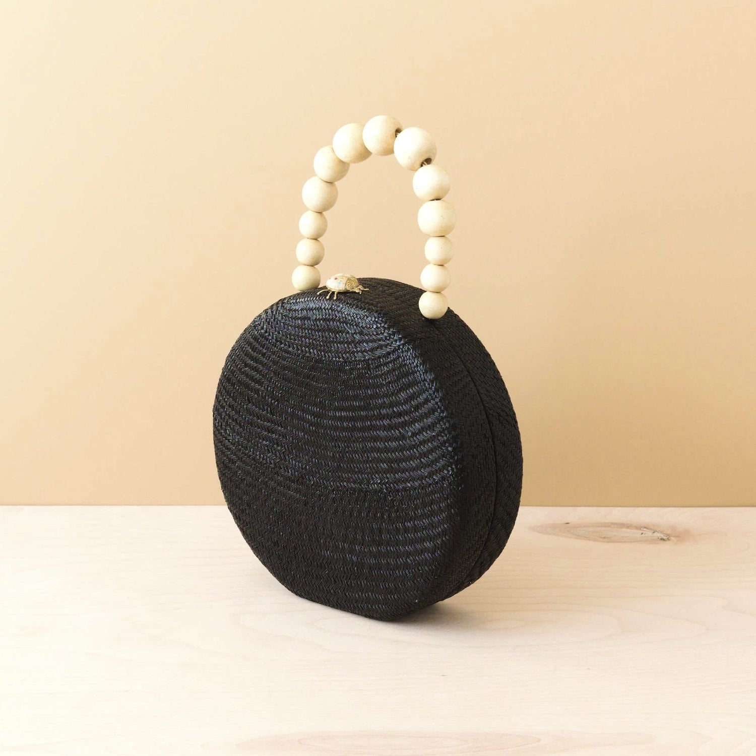 - Black Round Classic Handbag with Wood Handle - Straw Bag | LIKHA - LIKHÂ