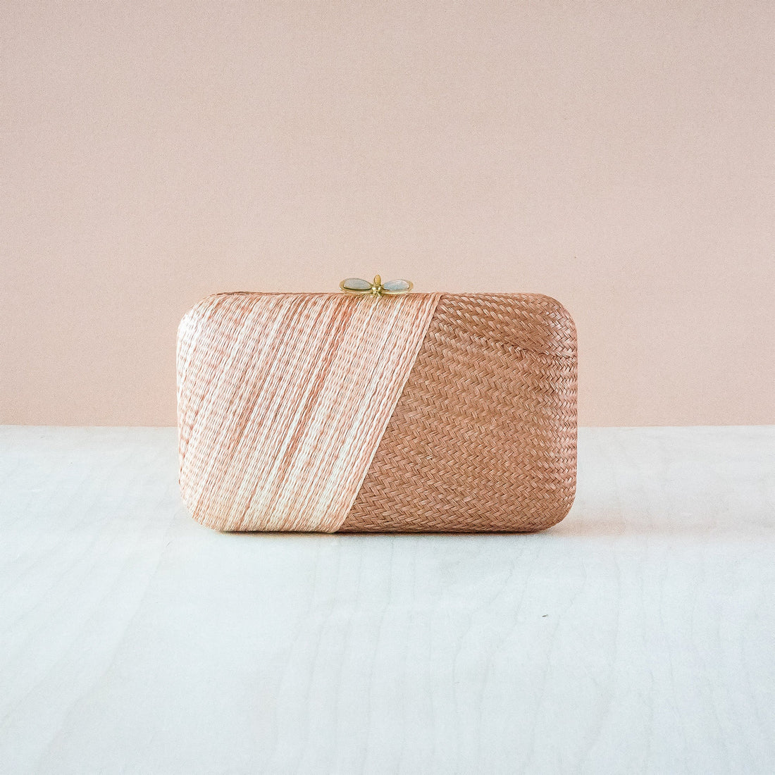 Clutches - Coral Kimono Clutch Bag - Straw Purse | LIKHA - LIKHÂ