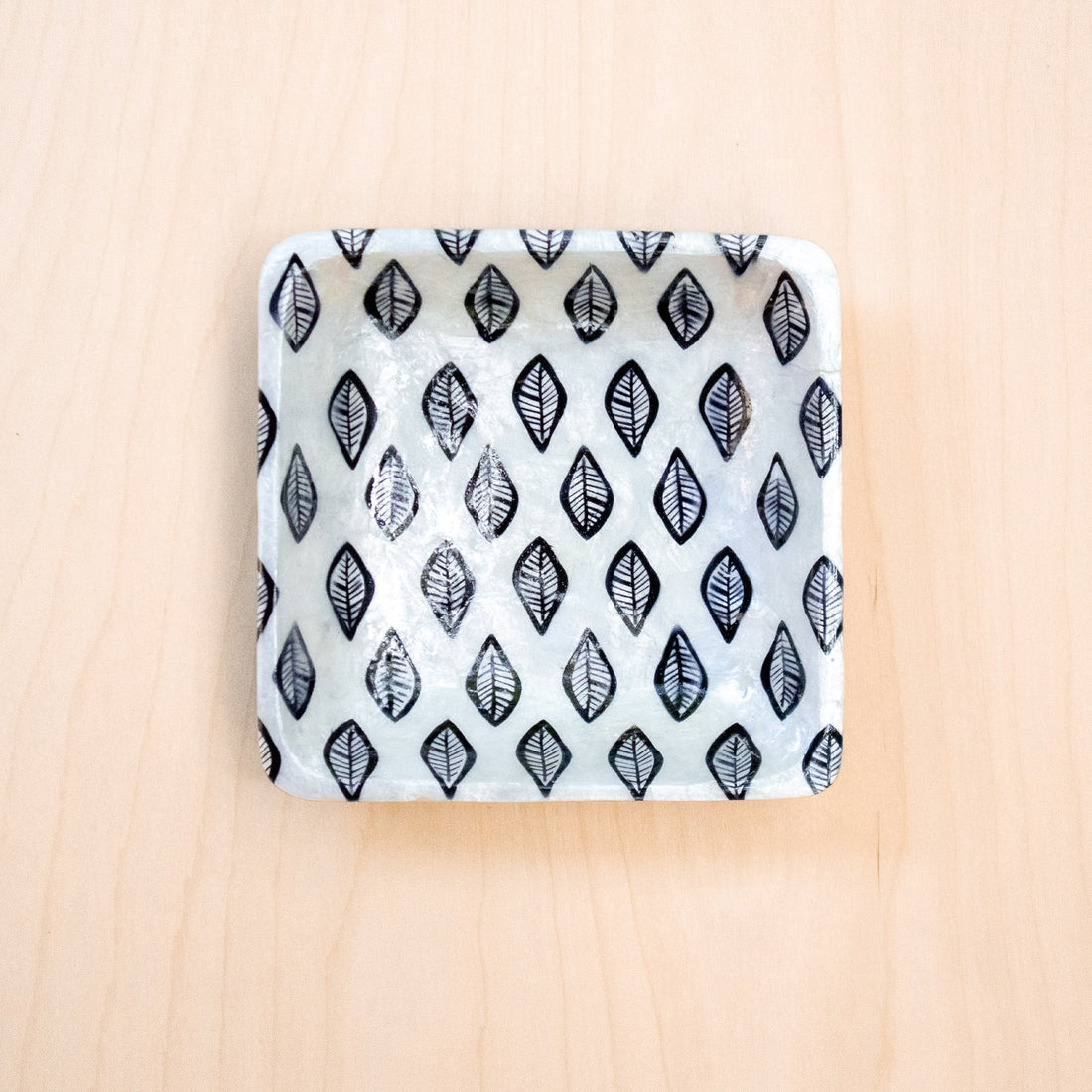 Decorative Plates - Capiz + Acacia Plate - African Leaves, Square | LIKHÂ - LIKHÂ