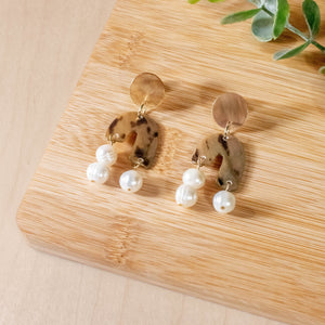 Earrings, Jewelry - Brown Tiger Asymmetrical Earrings - Mother of Pearl - LIKHÂ
