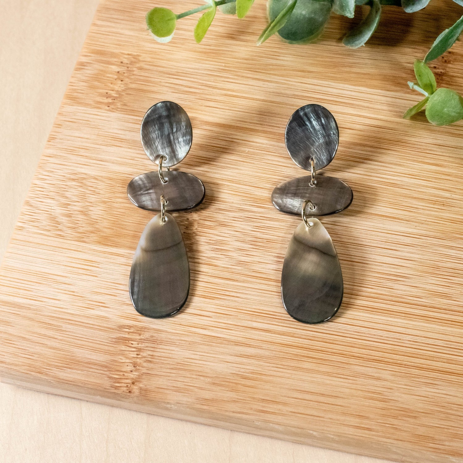 Earrings, Jewelry - Mother of Pearl Black Raindrop Earrings | LIKHÂ - LIKHÂ