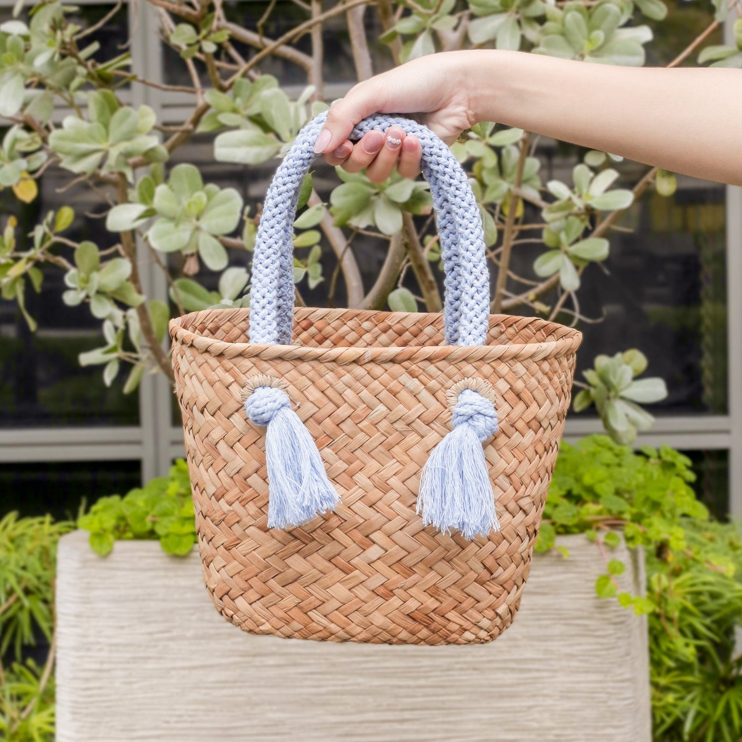 Handbags - Powder Blue Small Seagrass Tote Bag with Wrapped Handles - Market Tote | LIKHA - LIKHÂ