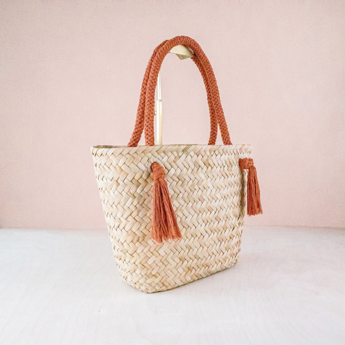 Handbags - Rust Modern Woven Tote with Unique Handles - Straw Tote Bags | LIKHA - LIKHÂ