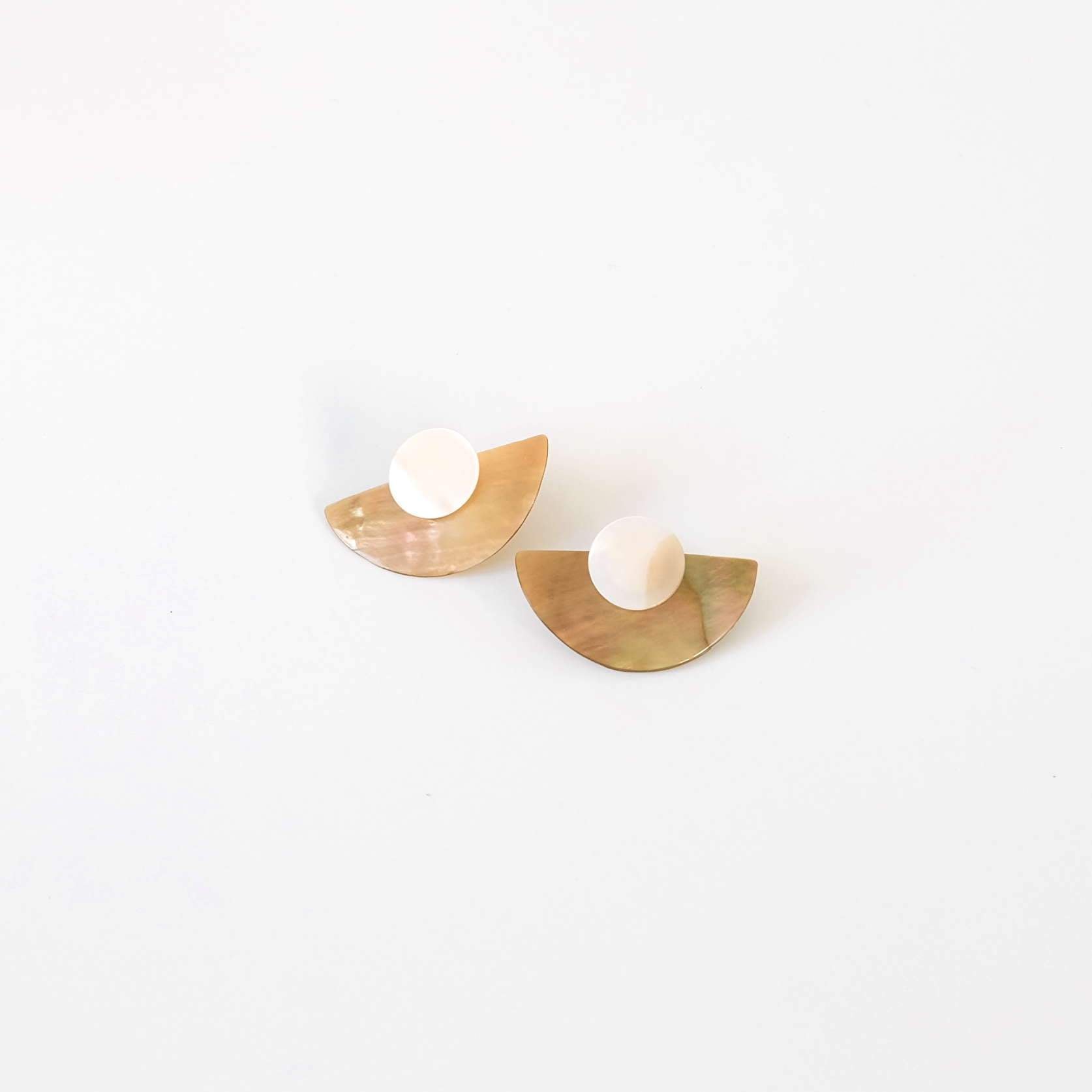 Jewelry - 3-in-1 Light Two-Tone Circle and Halfmoon Geometric Studs - Mother of Pearl Earrings | LIKHÂ - LIKHÂ