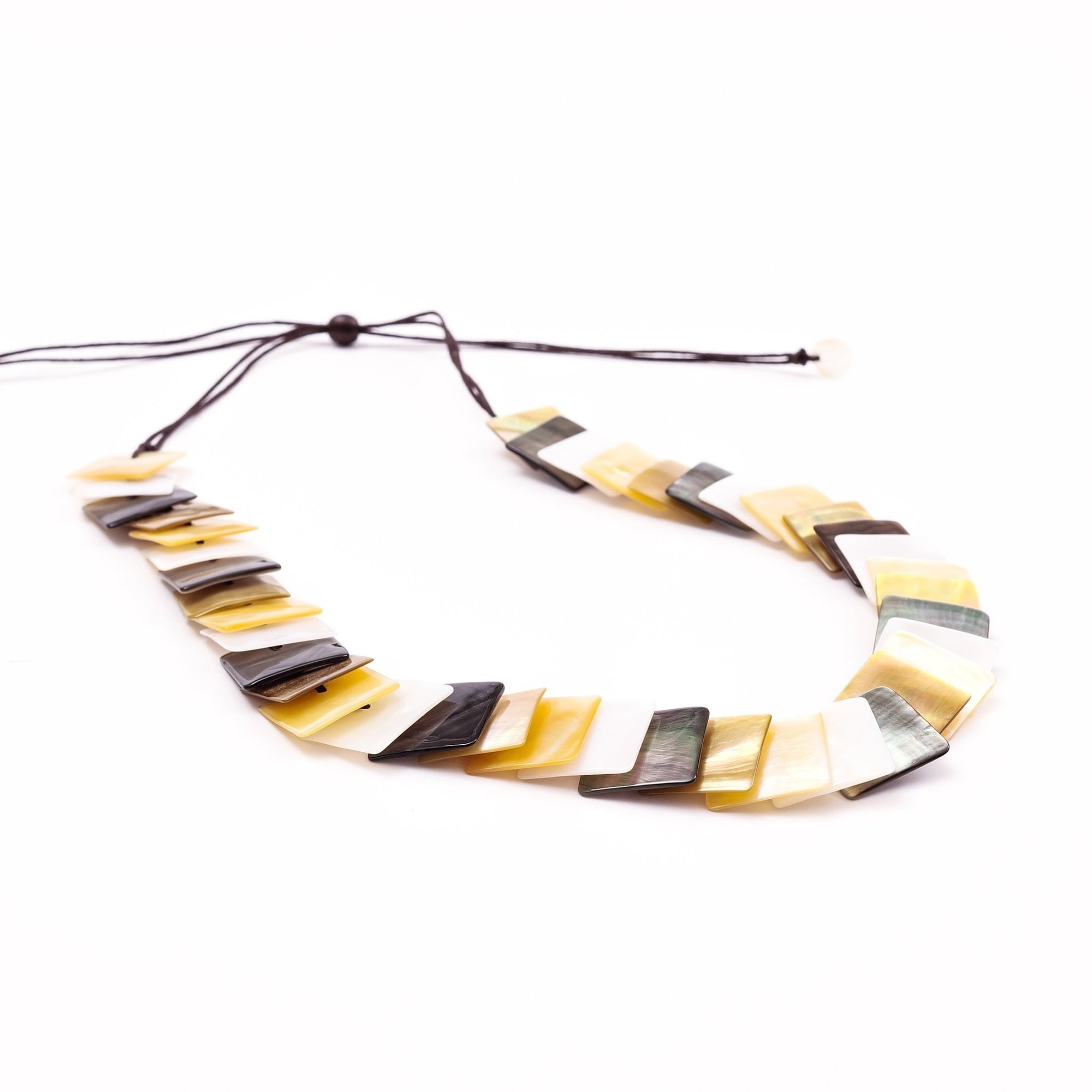 Jewelry - Mother of Pearl Squares Necklace - Multicolor | LIKHÂ - LIKHÂ