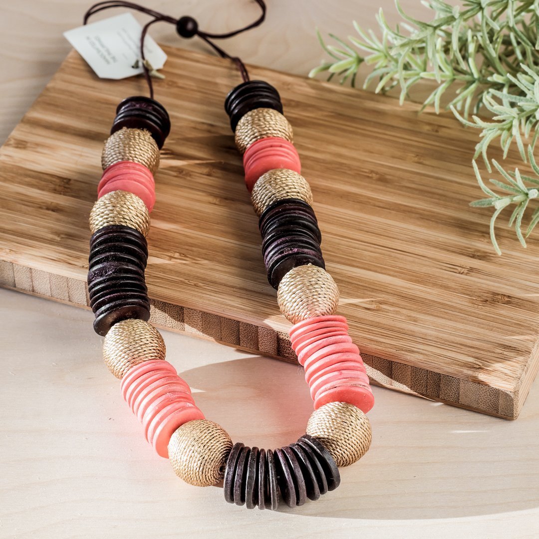 Jewelry - Paparazzi Wooden Necklace - Coral and Burgundy | LIKHÂ - LIKHÂ