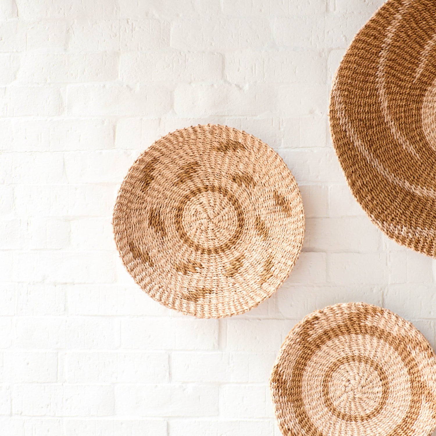 Wall Baskets - Natural + Brown Wall Baskets, Medium - Round Wall Baskets | LIKHÂ - LIKHÂ